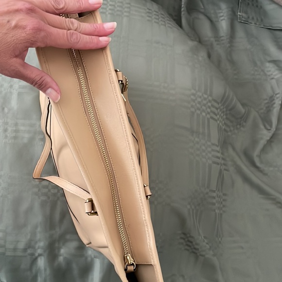 Coach saffiano leather tote - Picture 6 of 10